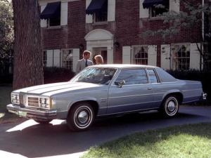 Oldsmobile Delta 88 Royale Coupe 1978 года